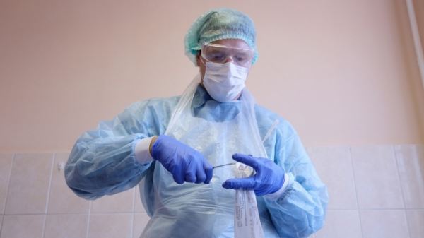 Последними жертвами коронавируса в Петербурге стали медсестра и две пенсионерки