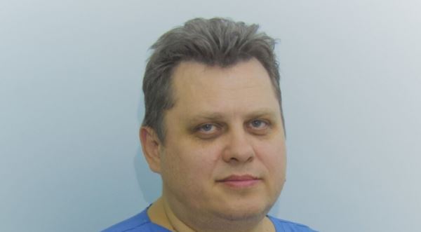 Зараженный коронавирусом врач-нейрохирург умер в Петербуре