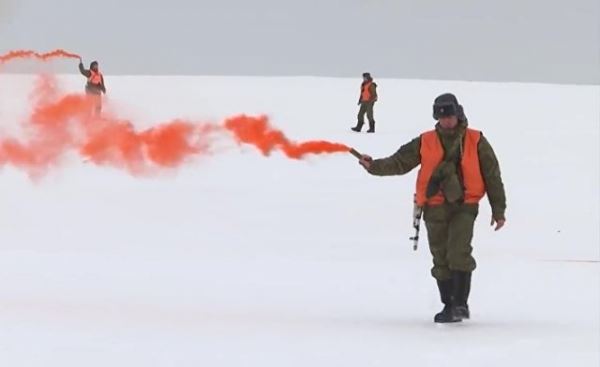 VG (Норвегия): российские десантники высадились в Арктике